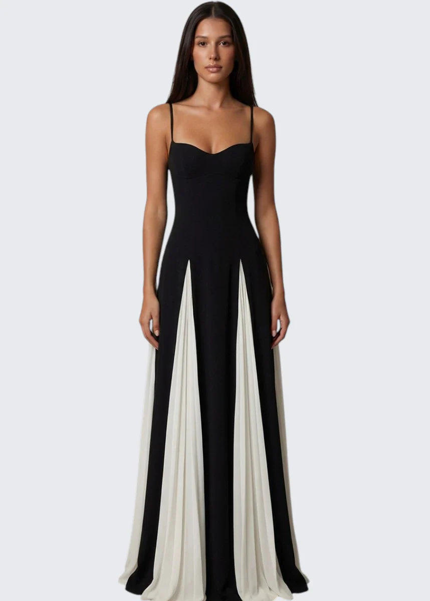 Carli | Sweetheart Neck Pleated Maxi Dress